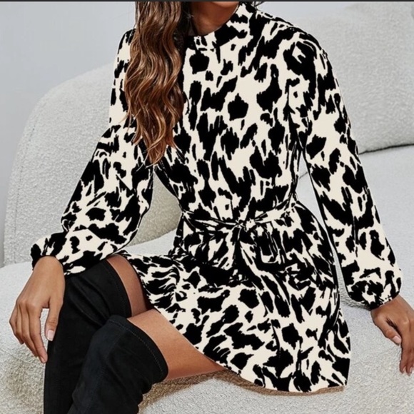 Leopard Print Long Sleeve Belted Midi Dress - Picture 1 of 12
